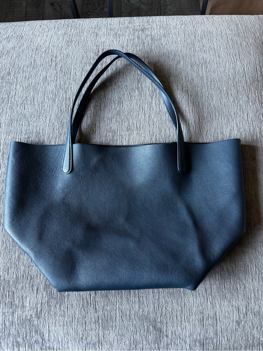 Mansur Gavriel Navy Soft Tote - Picture 3 of 9